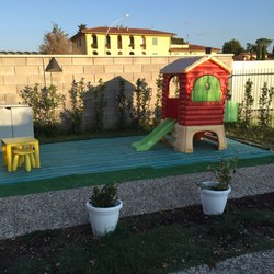 Il Fornaretto - Little play space outside for kids.
