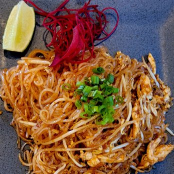 Thai Chef - Pad Thai Chicken - Thai Near Me - Schertz, Texas Thai Chef - Pad Thai Chicken - Thai Near Me - Schertz, Texas