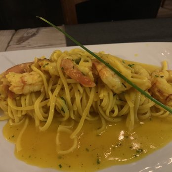 A Le Tole - King prawn spaghetti pre-Parmesan - Pizza Near Me - Venezia, VE