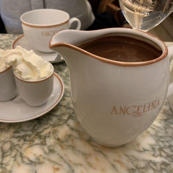 Angelina - Hot chocolate - cold and too sweet - Breakfast & Brunch Near Me - Paris, 75