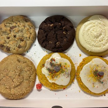 Crumbl - Camden Union - Bakeries Near Me - San Jose, California Crumbl - Camden Union - Bakeries Near Me - San Jose, California