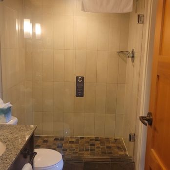 Sundial Boutique Hotel - 1 of the 2 Bathrooms in the room - Hotels Near Me - Whistler, British Columbia Sundial Boutique Hotel - 1 of the 2 Bathrooms in the room - Hotels Near Me - Whistler, British Columbia