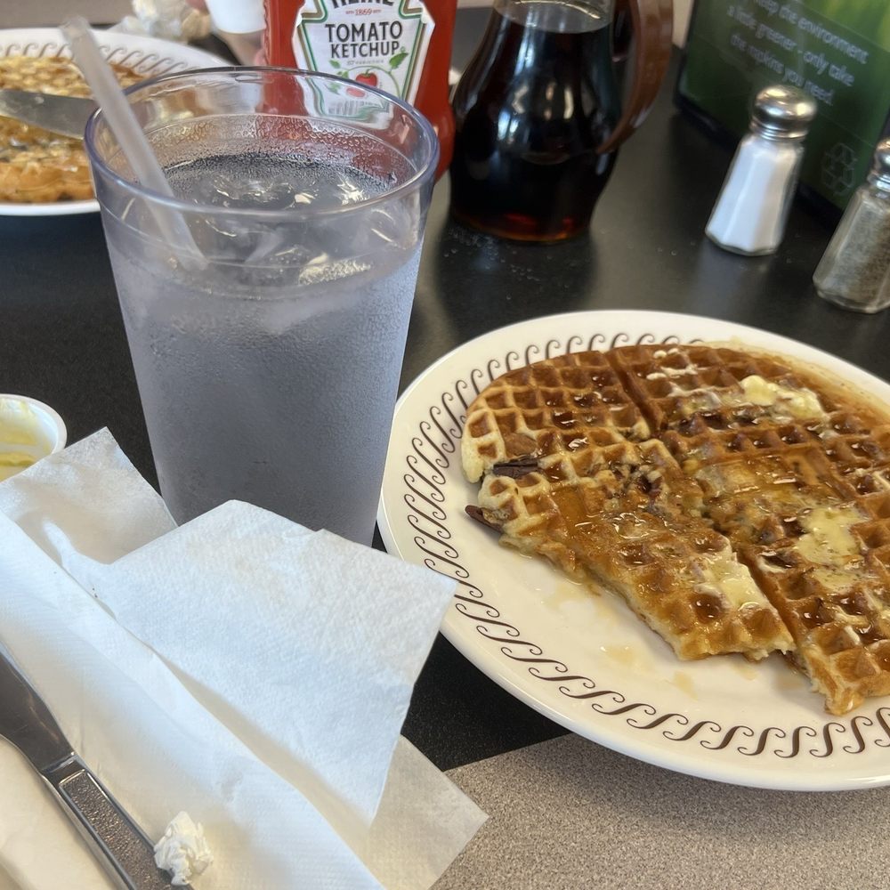 Waffle House - Pecan waffle - Diners Near Me - Richlands, North Carolina