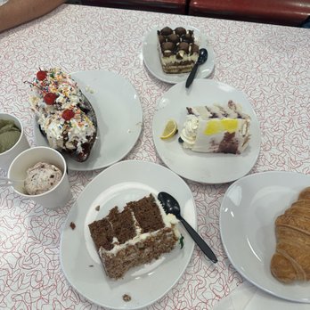 Rick's Dessert Diner - Desserts Near Me - Sacramento, California Rick's Dessert Diner - Desserts Near Me - Sacramento, California
