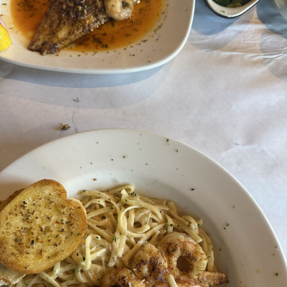 Half Shell Oyster House - Red fish, shrimp Alfredo - Seafood Near Me - Biloxi, Mississippi Half Shell Oyster House - Red fish, shrimp Alfredo - Seafood Near Me - Biloxi, Mississippi