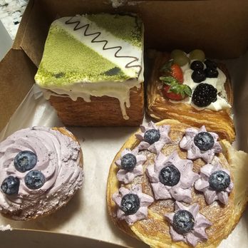 Amor Cafe & Pastry - Bakeries Near Me - Centreville, Virginia