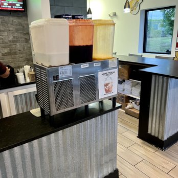 Oscar's Taco Shop - The Nations - a view of the counter area - Tex-Mex Near Me - Nashville, Tennessee