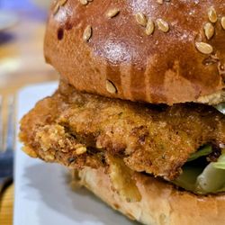Stevie G’s - Fried chicken sammie
