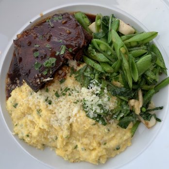 Riverside - short rib with polenta - New American Near Me - Hood River, Oregon