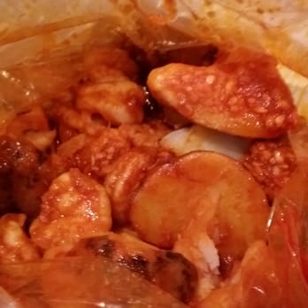 Boat House - 1 lb of peeled shrimp with house seasoning and potatoes. - Cajun/Creole Near Me - Alhambra, California