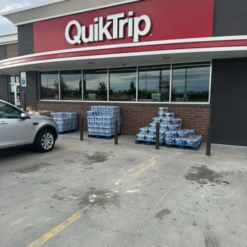 QuikTrip - Gas Stations Near Me - Gretna, Nebraska