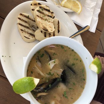 Shoreline Cafe - Seafood Near Me - Santa Barbara, California