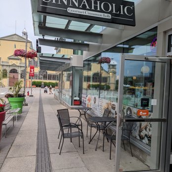 Cinnaholic - Reunited! - Vegan Near Me - Ottawa, Ontario