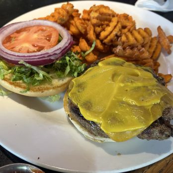 Aubrey's - Cheddar Burger - American Near Me - Knoxville, Tennessee