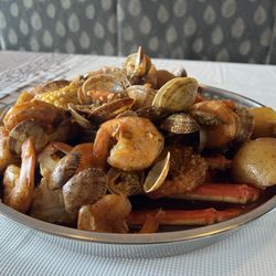 Wild Crab Boil