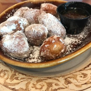 Another Broken Egg Cafe - Complimentary beignets for first time visitors. Super good! Just wish they would have been a little bit warmer. - Breakfast & Brunch Near Me - The Colony, Texas