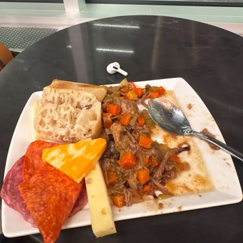 Delta Sky Club - Airport Lounges Near Me - Saint Paul, Minnesota Delta Sky Club - Airport Lounges Near Me - Saint Paul, Minnesota