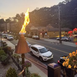 Caloroso Eatery & Bar