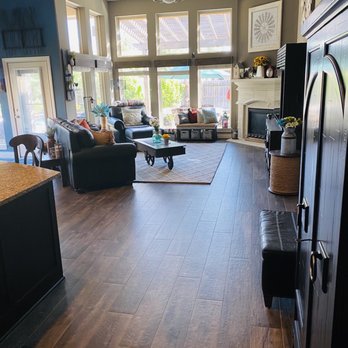 Floors For Living - Family room - Flooring Near Me - Richmond, Texas Floors For Living - Family room - Flooring Near Me - Richmond, Texas