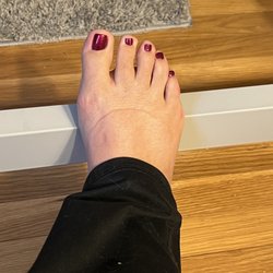 Alley Cats Hair Studio & Blow Dry Bar - Regular Pedicure
