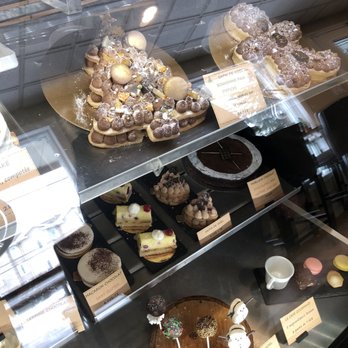 Au Café Gourmand - Cakes and pastries - Desserts Near Me - Saint-Hubert, Quebec Au Café Gourmand - Cakes and pastries - Desserts Near Me - Saint-Hubert, Quebec