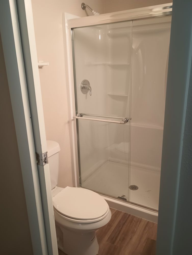 Slide of Kelly Johnson's Handyman Service