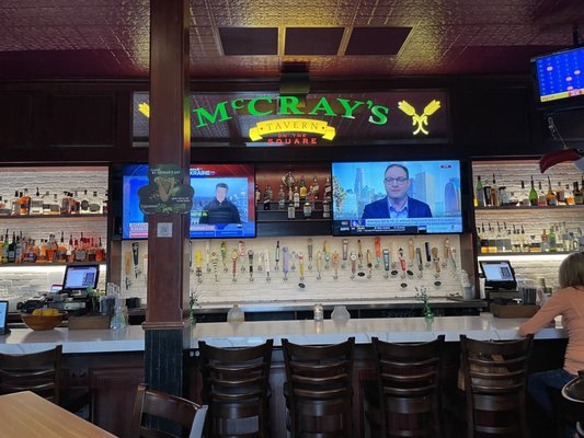 McCray's Tavern by null