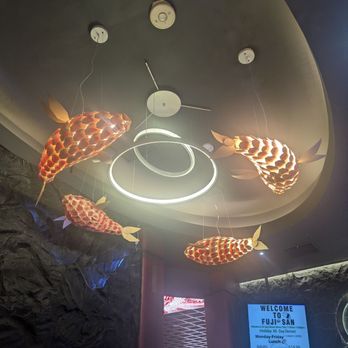 Pakusan Sushi & Grill - Sushi Bars Near Me - Chandler, Arizona