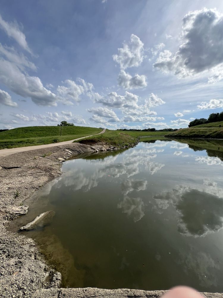White Settlement Trailhead Park