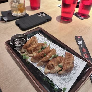 RAMEN-SAN - chicken & vegetable gyoza - Ramen Near Me - Chicago, Illinois RAMEN-SAN - chicken & vegetable gyoza - Ramen Near Me - Chicago, Illinois