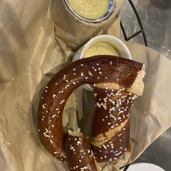 Four Peaks Brewing - Pubs Near Me - Tempe, Arizona