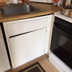 Coldwell Banker Vacations - Kitchen sink detached from cabinet (gaping open hole)