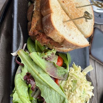 Kaiyo Rooftop - Chicken sandwich - Peruvian Near Me - San Francisco, California