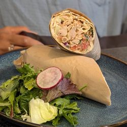 Hella Mediterranean - Chicken Wrap