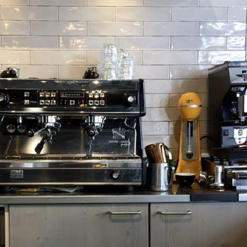 Seven Sundays - Die Kaffeequelle - Breakfast & Brunch Near Me - Hanover, NI