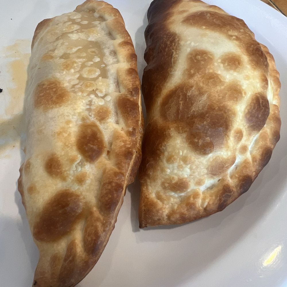 Alma Argentina - Beef empanadas - Argentine Near Me - Oviedo, Florida Alma Argentina - Beef empanadas - Argentine Near Me - Oviedo, Florida