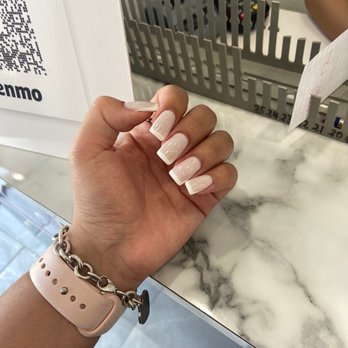 Sun Nails - Off white - French tip - Nail Salons Near Me - Los Angeles, California Sun Nails - Off white - French tip - Nail Salons Near Me - Los Angeles, California