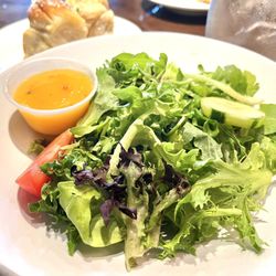 Richie's Pizza - Included with your dinner is a green salad