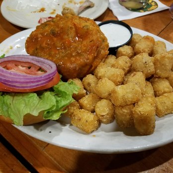Swifty's Restaurant & Pub - Buffalo Burger with Tots - Irish Near Me - Delmar, New York