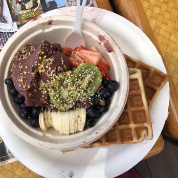 Waffle and Berry - Waffles Near Me - Honolulu, Hawaii Waffle and Berry - Waffles Near Me - Honolulu, Hawaii