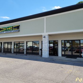 Island Jerk Hut - Caribbean Near Me - Chesapeake, Virginia