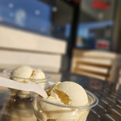 Crispy & Fluffed - Jasmine milk tea flavored ice cream
