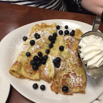 Simon's Restaurant - Crepes w/fresh blueberries (but you can also get them in syrup if you'd like) - Diners Near Me - Villa Park, Illinois