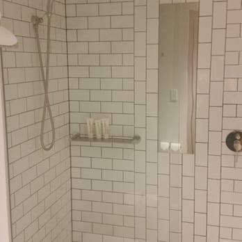 Laneways By Ovolo - Fancy shower head - Hotels Near Me - Melbourne, VIC