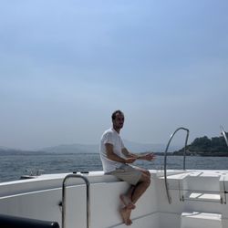 Brai-Kantaurii - Our captain and guide.
