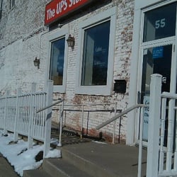 The UPS Store - exterior of the ups store in oberlin, oh