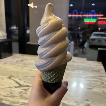 Bae - Coco puff & earl gray on matcha cone - Ice Cream & Frozen Yogurt Near Me - Houston, Texas