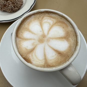 Yellow Vase - Latte - Bakeries Near Me - Redondo Beach, California Yellow Vase - Latte - Bakeries Near Me - Redondo Beach, California