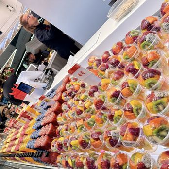 Mercat La Boqueria - Farmers Market Near Me - Barcelona, B Mercat La Boqueria - Farmers Market Near Me - Barcelona, B