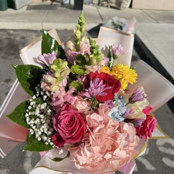 Thien Lan Florist - Florists Near Me - San Jose, California Thien Lan Florist - Florists Near Me - San Jose, California